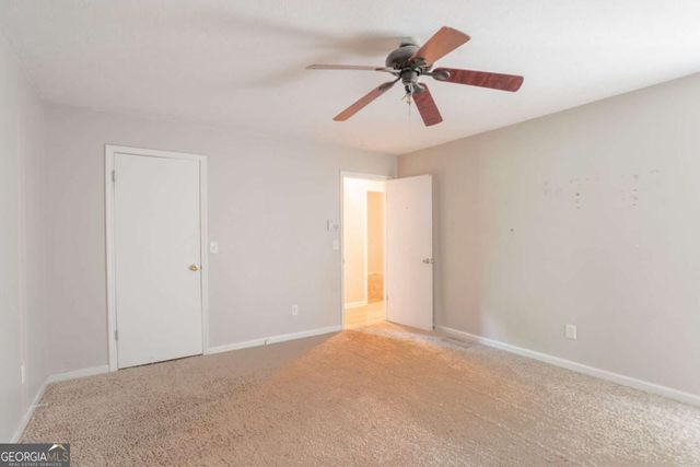 140 Beverly Park Court, Newnan, GA 30263