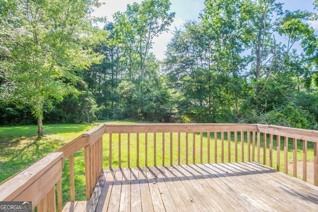 140 Beverly Park Court, Newnan, GA 30263
