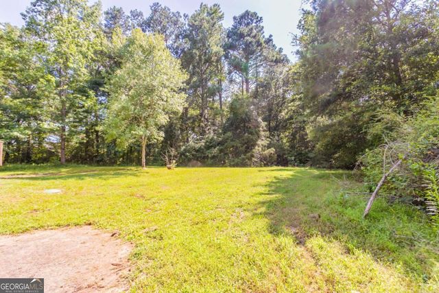 140 Beverly Park Court, Newnan, GA 30263
