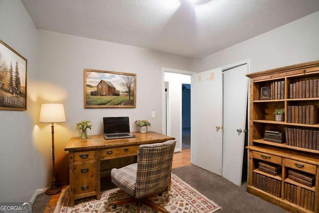 140 Beverly Park Court, Newnan, GA 30263