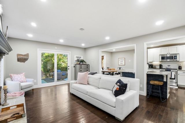 638 Churchill Drive, Gahanna, OH 43230