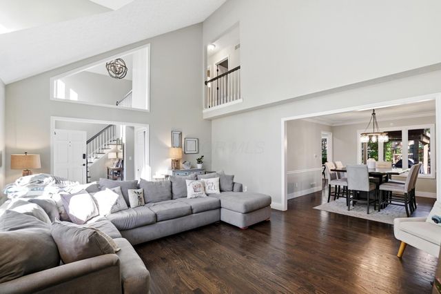 638 Churchill Drive, Gahanna, OH 43230