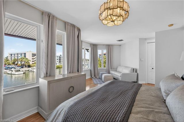 1305 Curlew AVE C, Naples, FL 34102