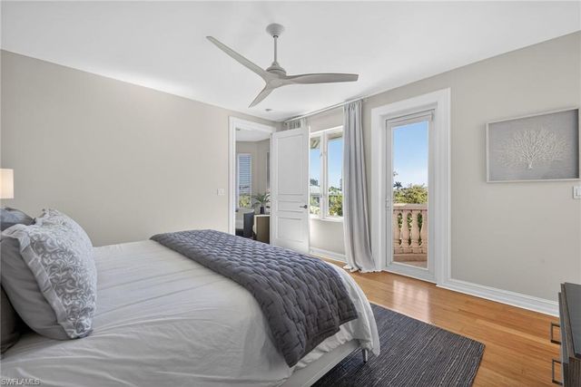 1305 Curlew AVE C, Naples, FL 34102