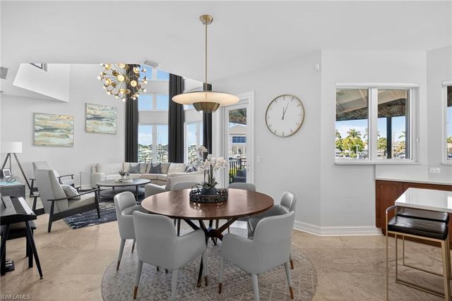 1305 Curlew AVE C, Naples, FL 34102