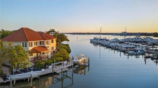 1305 Curlew AVE C, Naples, FL 34102