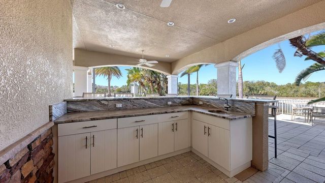 10530 BOARDWALK LOOP 503, Lakewood Ranch, FL 34202