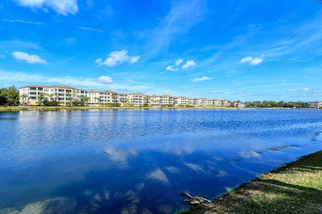 10530 BOARDWALK LOOP 503, Lakewood Ranch, FL 34202