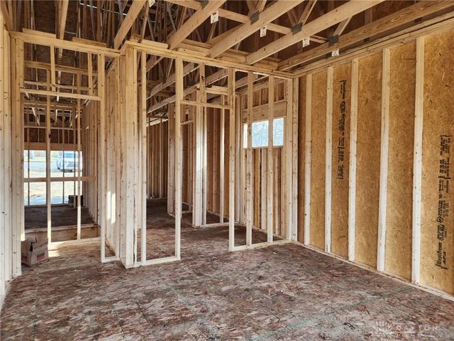 1565 N Fairfield Road, Beavercreek, OH 45432