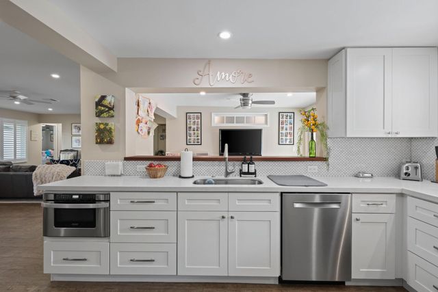 4141 NE 22nd Terrace, Lighthouse Point, FL 33064