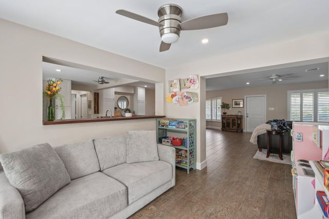 4141 NE 22nd Terrace, Lighthouse Point, FL 33064