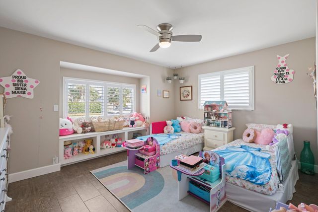 4141 NE 22nd Terrace, Lighthouse Point, FL 33064