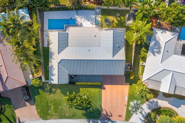 4141 NE 22nd Terrace, Lighthouse Point, FL 33064