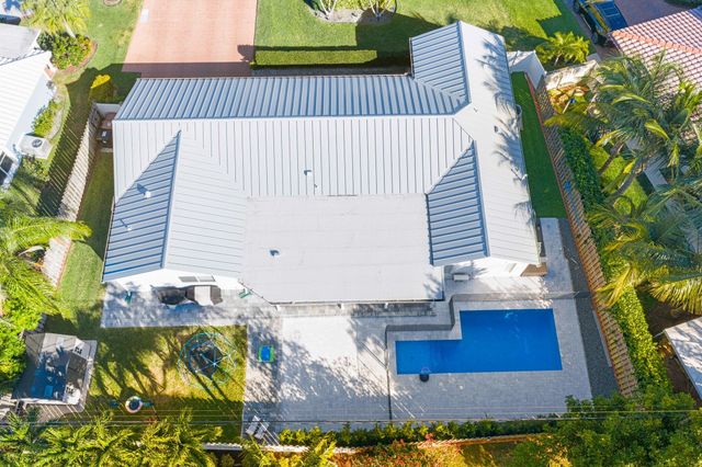 4141 NE 22nd Terrace, Lighthouse Point, FL 33064