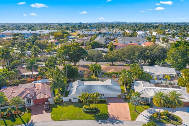 4141 NE 22nd Terrace, Lighthouse Point, FL 33064