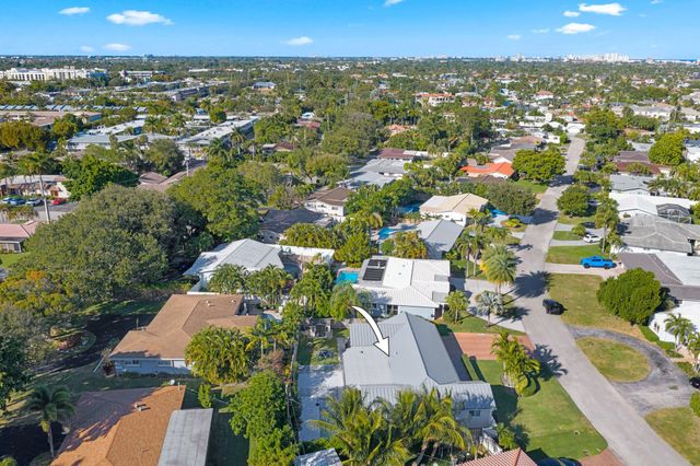 4141 NE 22nd Terrace, Lighthouse Point, FL 33064