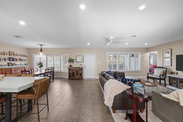 4141 NE 22nd Terrace, Lighthouse Point, FL 33064