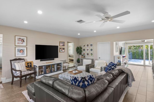 4141 NE 22nd Terrace, Lighthouse Point, FL 33064