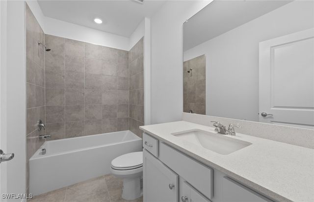 242 Silent Lake DR, Lehigh Acres, FL 33936