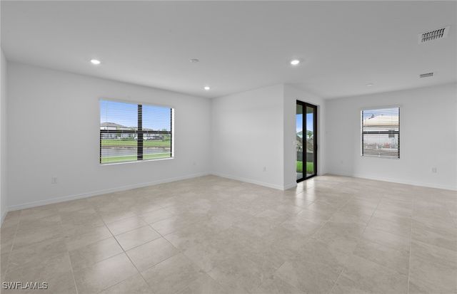 242 Silent Lake DR, Lehigh Acres, FL 33936