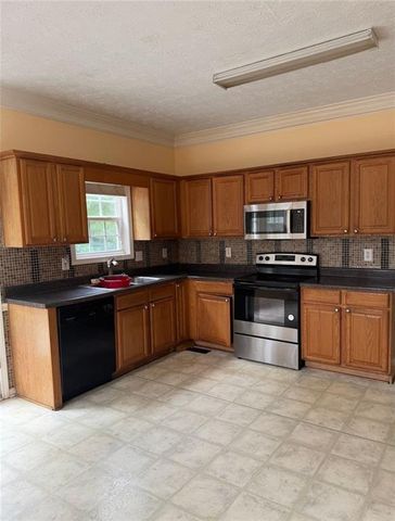 668 SAVANNAH ROSE Way, Lawrenceville, GA 30045