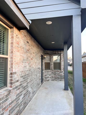 7912 Spring Run Drive, Magnolia, TX 77354