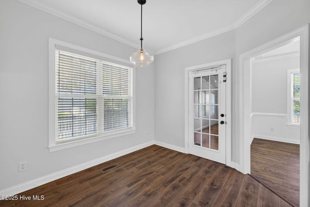 5235 Crosswinds Drive, Wilmington, NC 28409