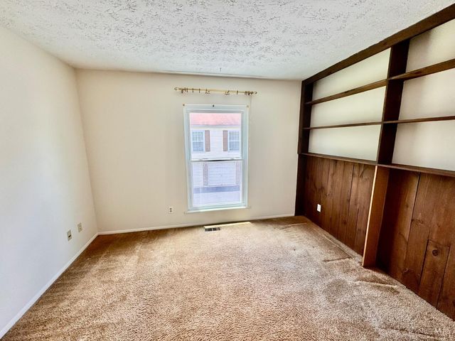 10 Sunnyside Drive, Fairfield, OH 45014