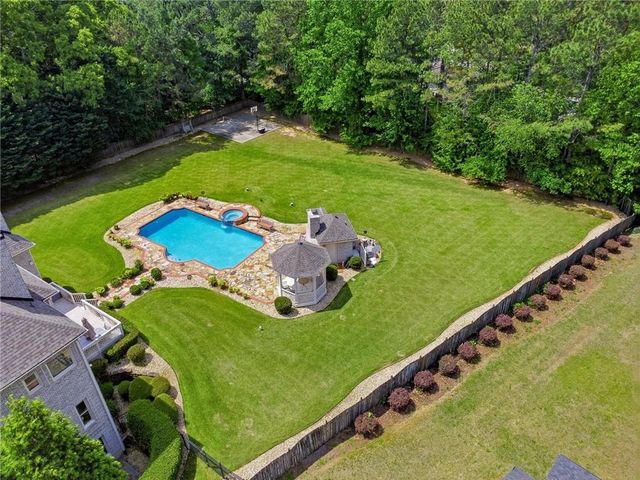120 Roxbury Row, Milton, GA 30004