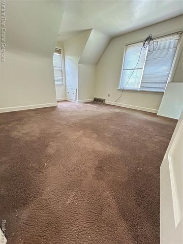 16172 Cruse Street, Detroit, MI 48235