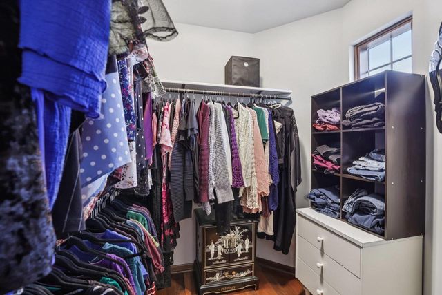 1713 Sawtooth Lane, Madison, WI 53719