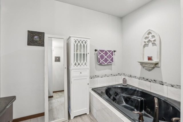 1713 Sawtooth Lane, Madison, WI 53719