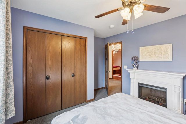 1713 Sawtooth Lane, Madison, WI 53719