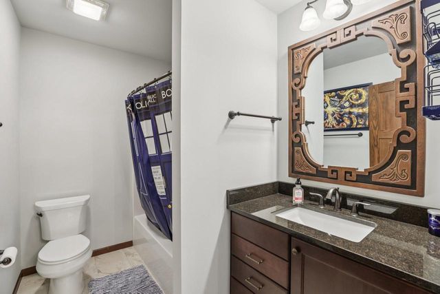 1713 Sawtooth Lane, Madison, WI 53719