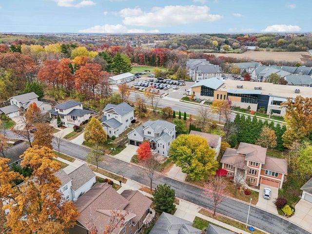 1713 Sawtooth Lane, Madison, WI 53719