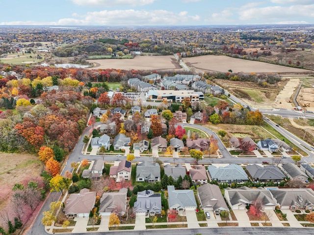 1713 Sawtooth Lane, Madison, WI 53719