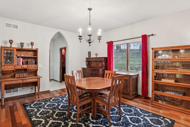 1713 Sawtooth Lane, Madison, WI 53719