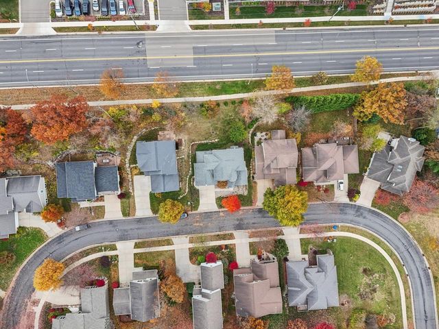 1713 Sawtooth Lane, Madison, WI 53719