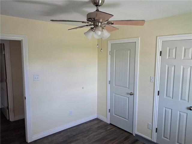 303 W 8th Street, Green Forest, AR 72638