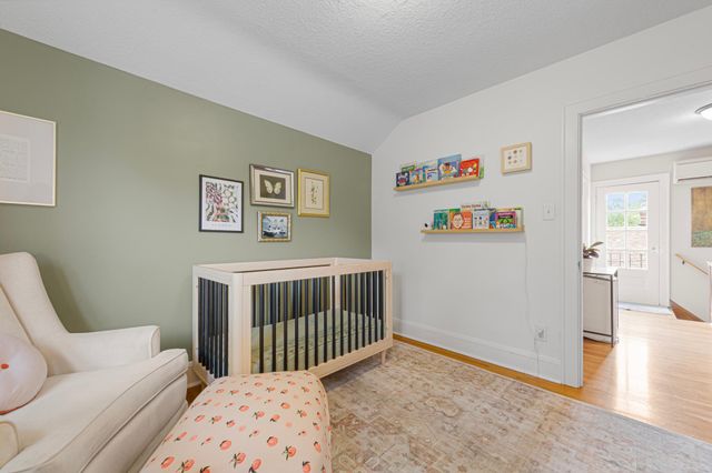 4133 5th Avenue S, Minneapolis, MN 55409