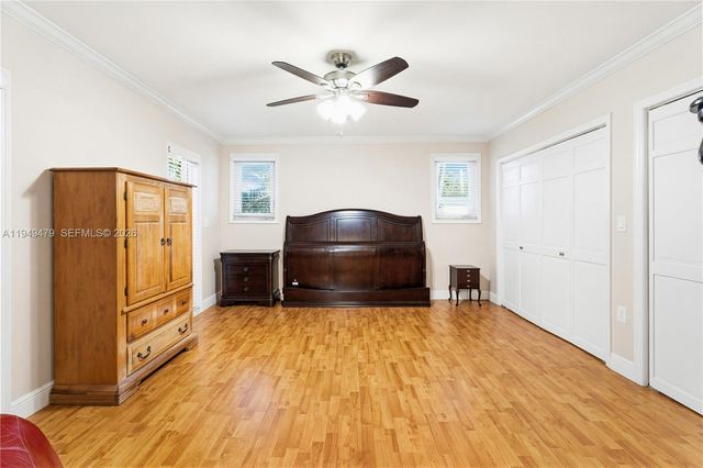 9461 SW 31st Ter, Miami, FL 33165