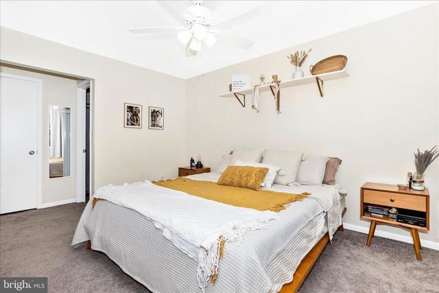 9409 CHATTEROY PL, Montgomery Village, MD 20886