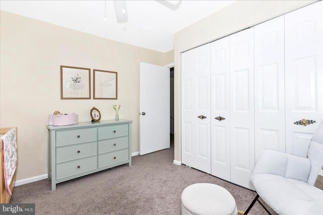 9409 CHATTEROY PL, Montgomery Village, MD 20886