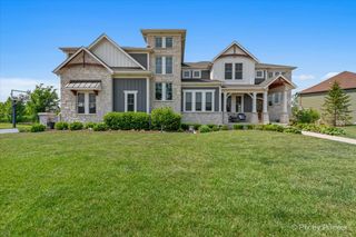1044 Redbud Lane, Sugar Grove, IL 60554