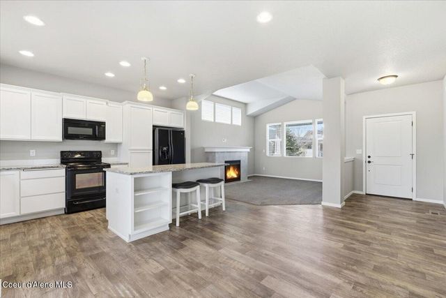 6940 N Gassendi DR, Coeur D'alene, ID 83815