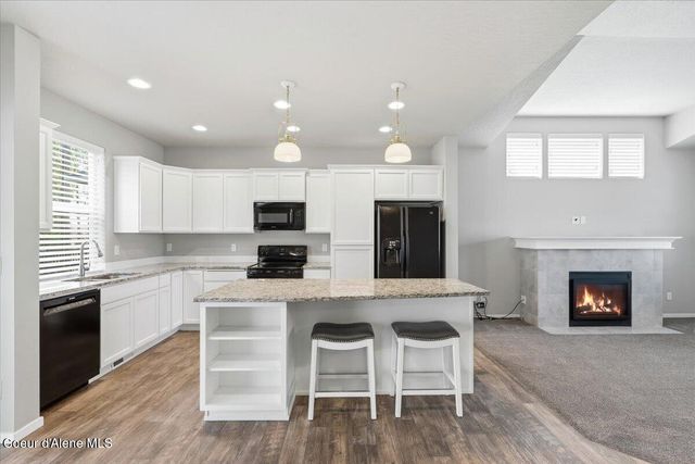 6940 N Gassendi DR, Coeur D'alene, ID 83815