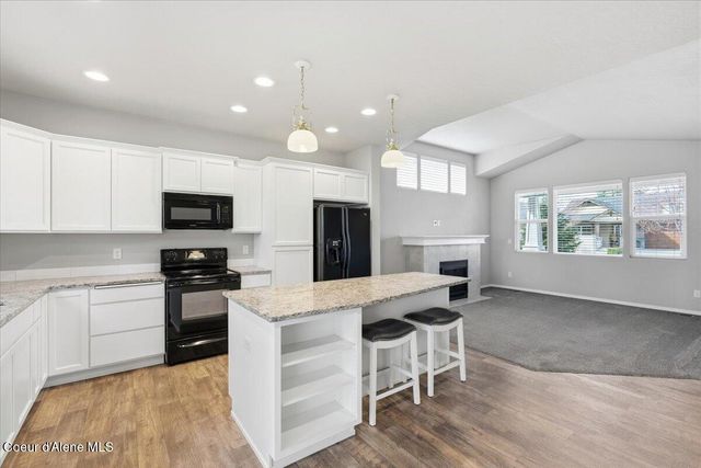 6940 N Gassendi DR, Coeur D'alene, ID 83815