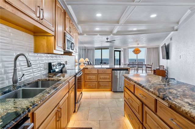 6649 Seacomber Dr 610, Port Aransas, TX 78373