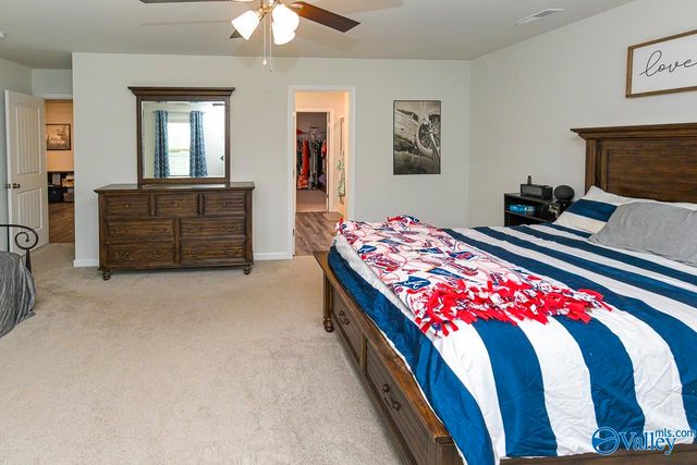 117 Barlow Way, Owens Cross Roads, AL 35763
