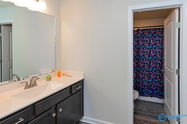 117 Barlow Way, Owens Cross Roads, AL 35763